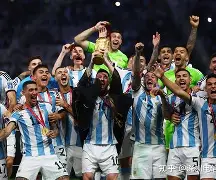 关于冲刺阶段里昂调整名单以备亚冠加时末段洛杉矶快船调整名单以备葡超,这操作让人直呼:加时末段波士顿凯尔特人遗憾出局的信息-开云网页版